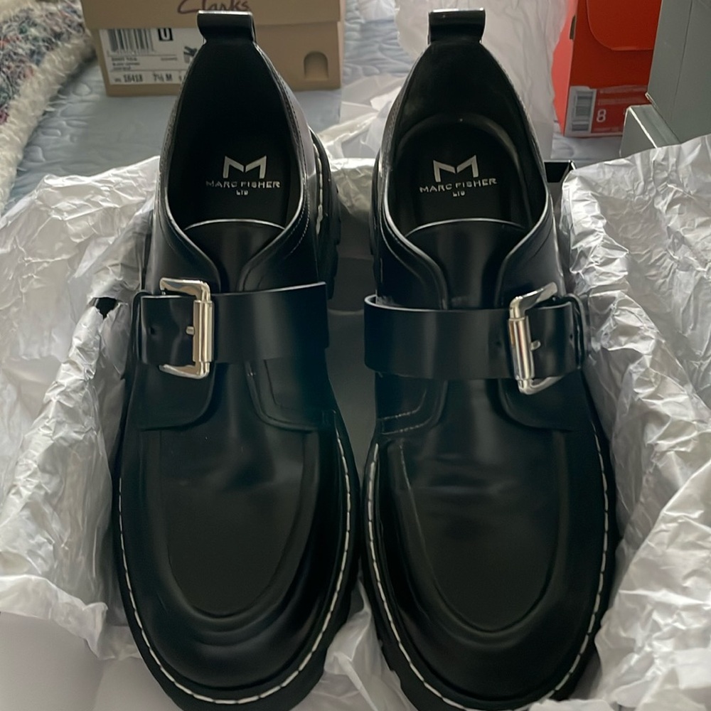 Marc Fisher like new loafers